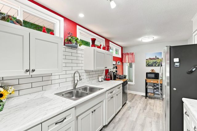 147 Loche Adele Drive, Spartanburg, SC 29307