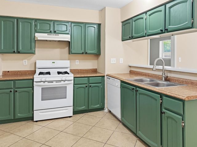 2330 Cades Cove Drive, Spring, TX 77373