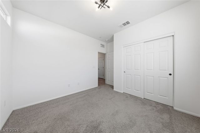 8038 Roughcut Avenue, Las Vegas, NV 89113