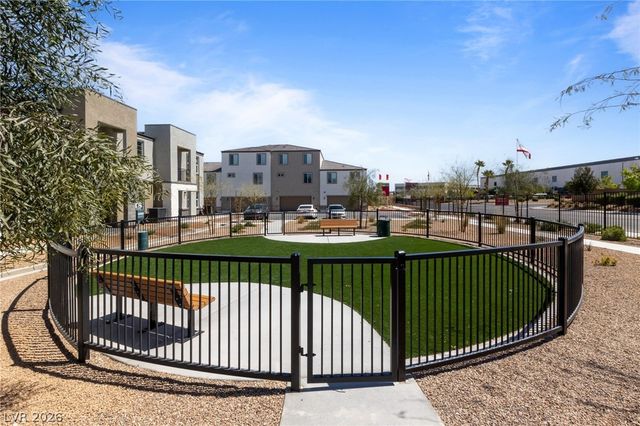 8038 Roughcut Avenue, Las Vegas, NV 89113