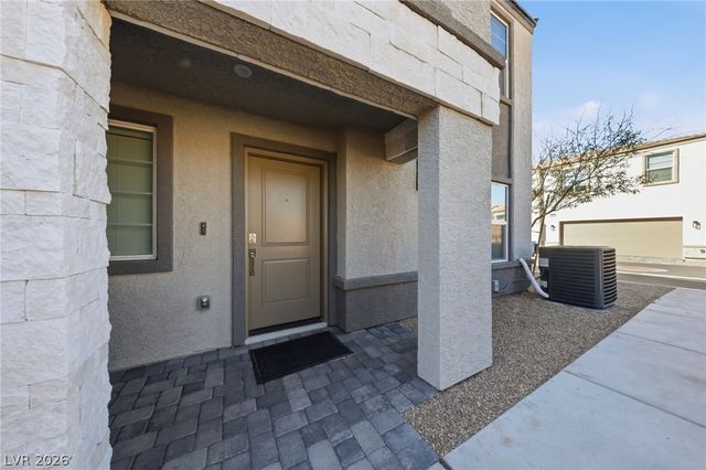 8038 Roughcut Avenue, Las Vegas, NV 89113