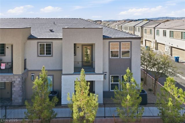 8038 Roughcut Avenue, Las Vegas, NV 89113