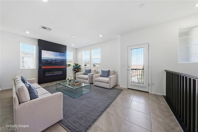 8038 Roughcut Avenue, Las Vegas, NV 89113