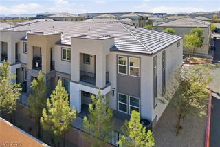 8038 Roughcut Avenue, Las Vegas, NV 89113