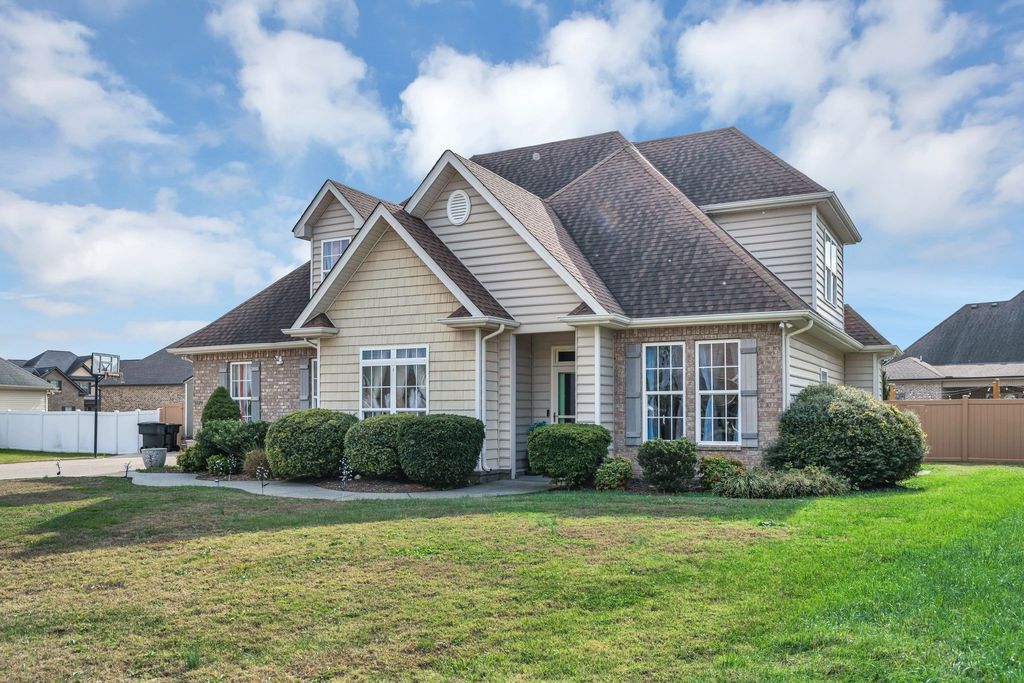 1726 Splash Pl, Murfreesboro, TN 37130