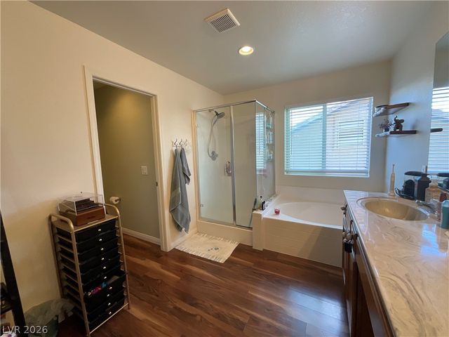 408 Bright Moon Avenue, North Las Vegas, NV 89084