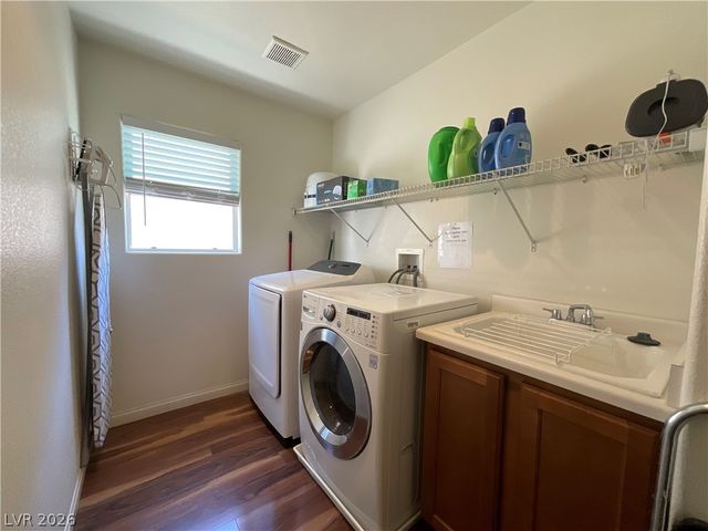 408 Bright Moon Avenue, North Las Vegas, NV 89084