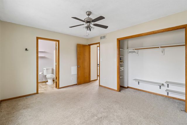 4875 Ashley Park Drive, West Des Moines, IA 50265