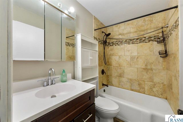 314 W 10th Street, Mankato, MN 56001