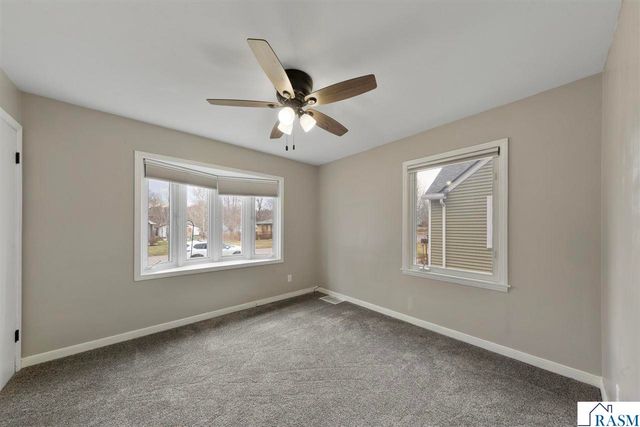 314 W 10th Street, Mankato, MN 56001