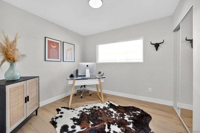 327 Sunswept Street, San Diego, CA 92114