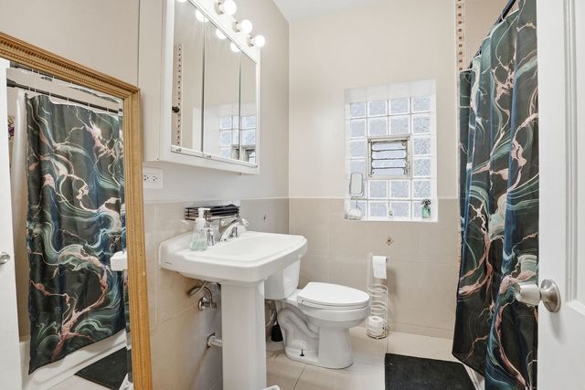 1831 S 58th Court, Cicero, IL 60804