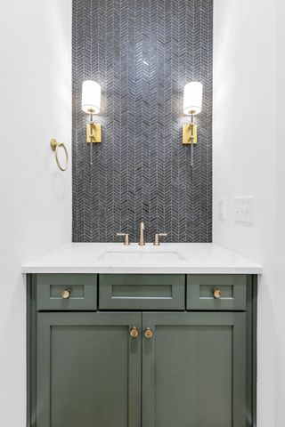 3245 Arundel Ln, Thompsons Station, TN 37179