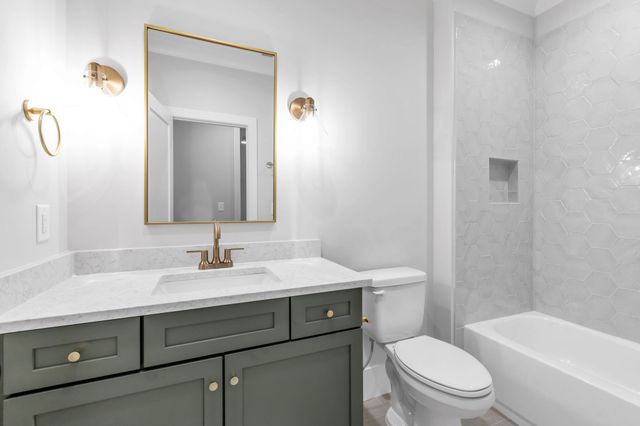 3245 Arundel Ln, Thompsons Station, TN 37179