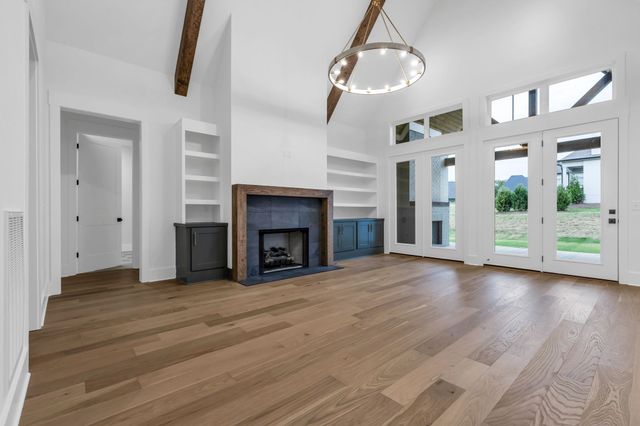 3245 Arundel Ln, Thompsons Station, TN 37179