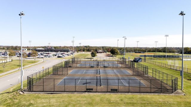 3245 Arundel Ln, Thompsons Station, TN 37179