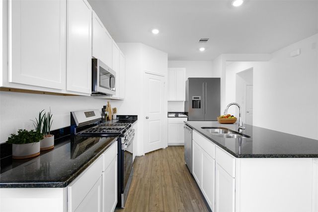 207 Rustic Alder Drive, Crosby, TX 77532