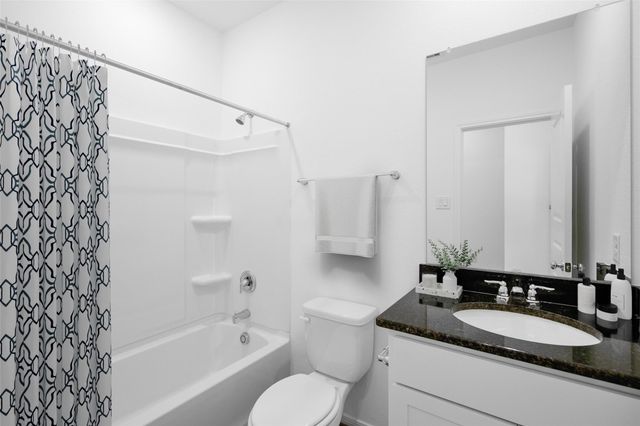 207 Rustic Alder Drive, Crosby, TX 77532