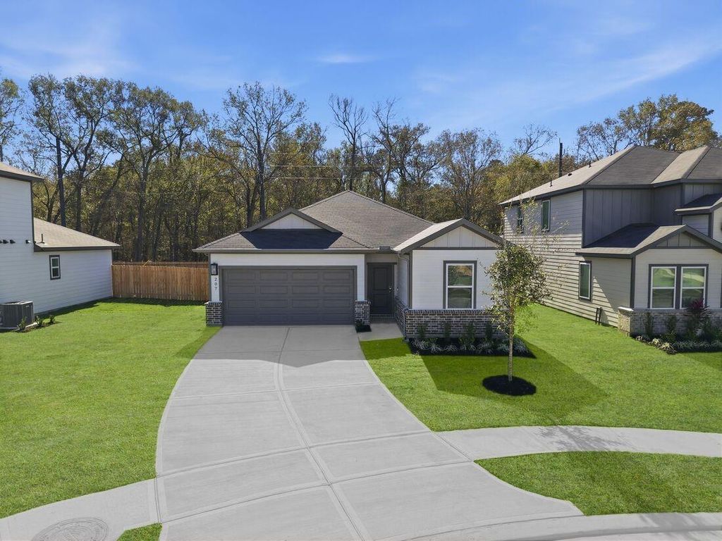207 Rustic Alder Drive, Crosby, TX 77532