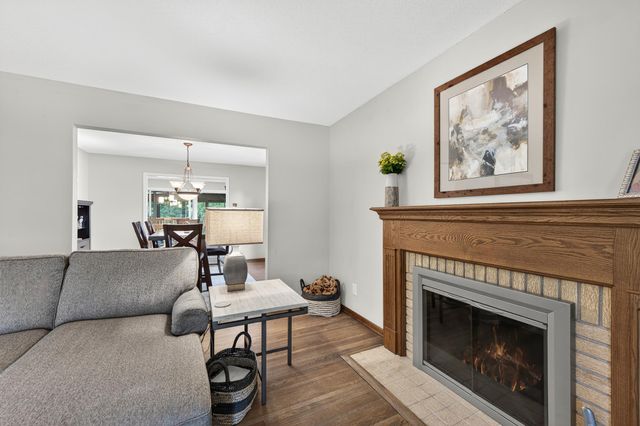 5512 Hillside Court, Edina, MN 55439