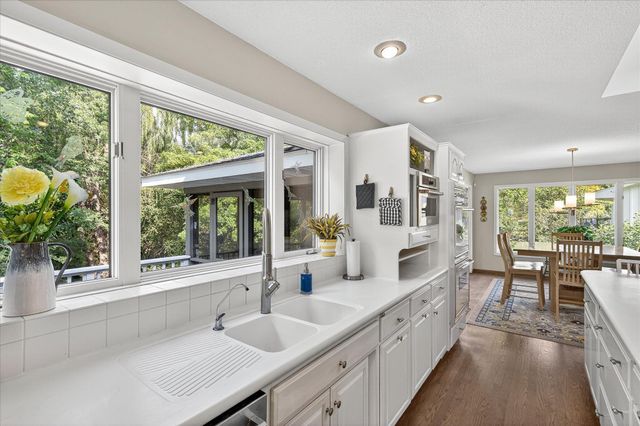 5512 Hillside Court, Edina, MN 55439