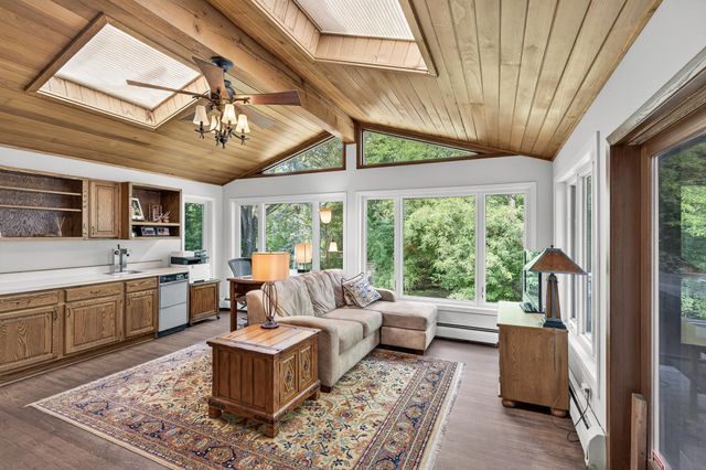 5512 Hillside Court, Edina, MN 55439