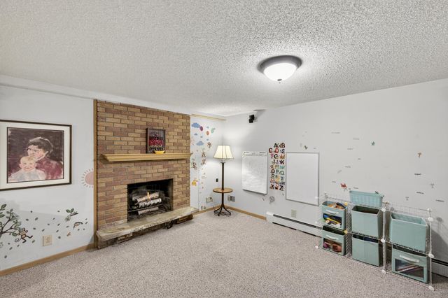 5512 Hillside Court, Edina, MN 55439