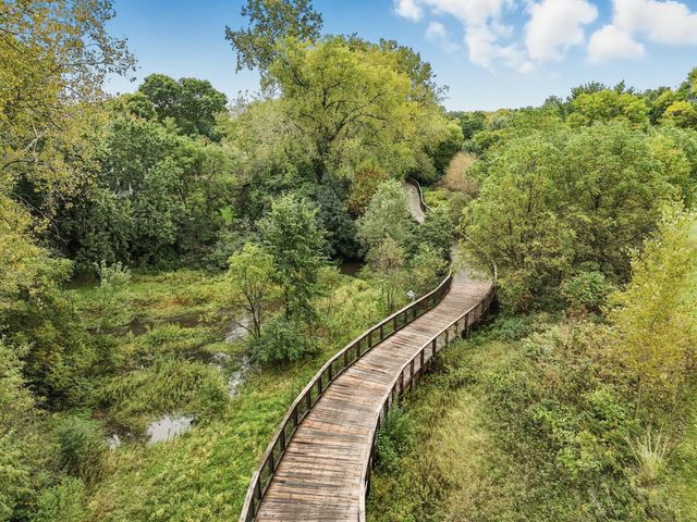 5512 Hillside Court, Edina, MN 55439