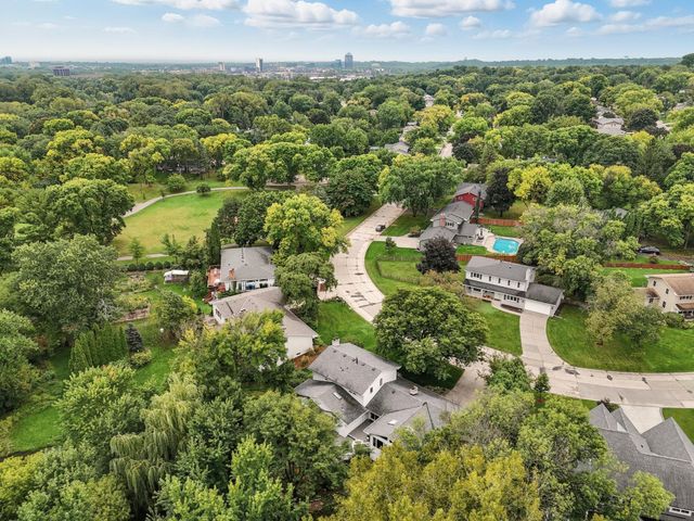 5512 Hillside Court, Edina, MN 55439