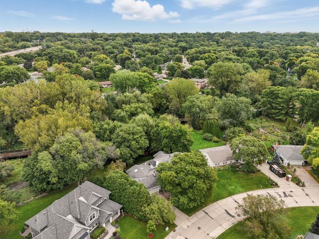 5512 Hillside Court, Edina, MN 55439