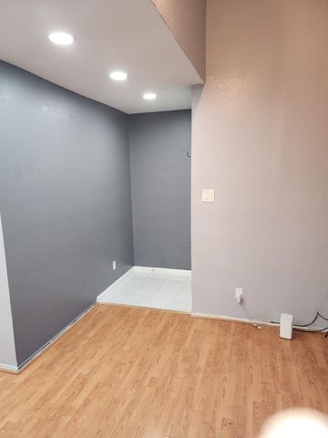 10047 Westpark Drive 50, Houston, TX 77042