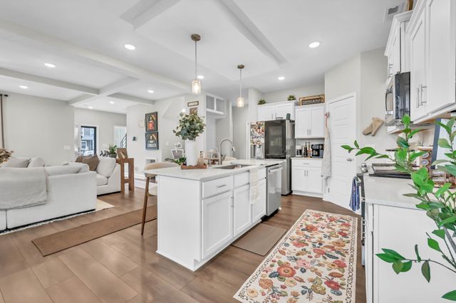 468 Herman Dr, Clarksville, TN 37042
