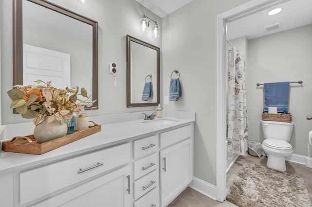 468 Herman Dr, Clarksville, TN 37042