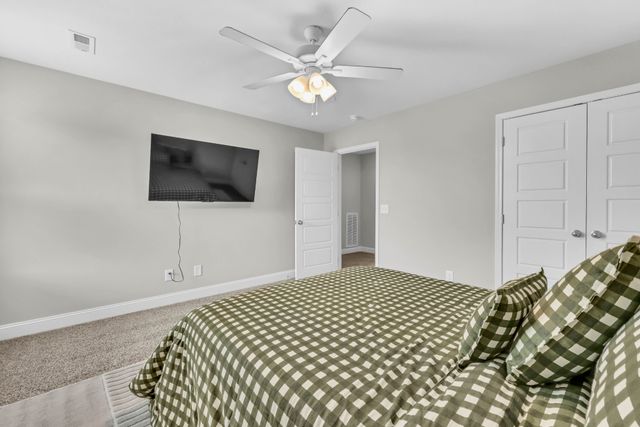 468 Herman Dr, Clarksville, TN 37042