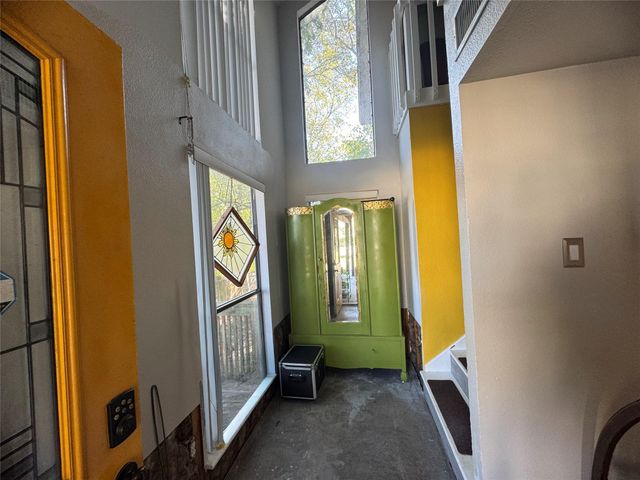 107 Harbour Town Lane, Conroe, TX 77356