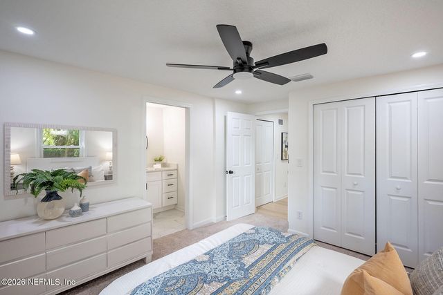 5298 FLORAL BLUFF Court, Jacksonville, FL 32211