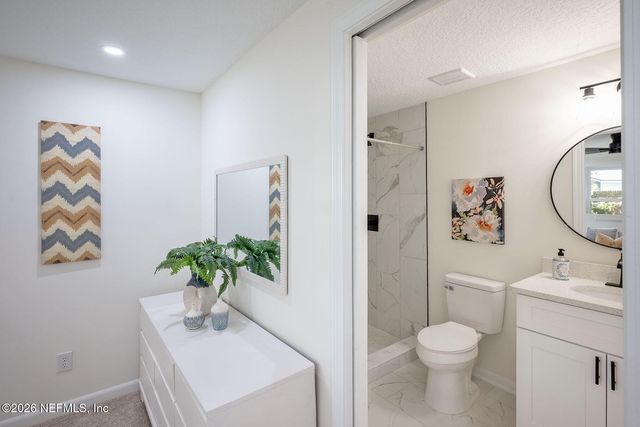 5298 FLORAL BLUFF Court, Jacksonville, FL 32211