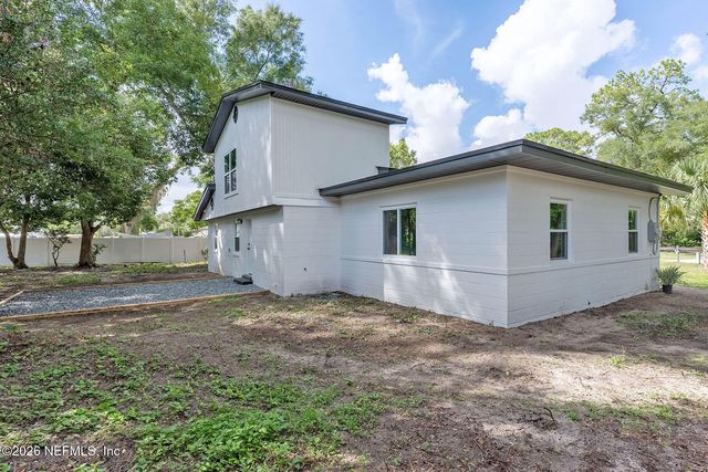 5298 FLORAL BLUFF Court, Jacksonville, FL 32211