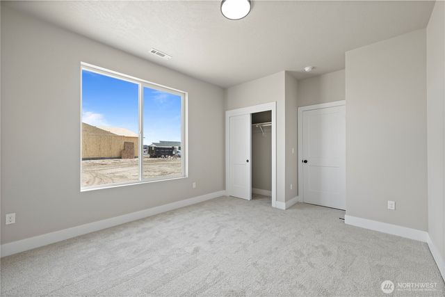 1501 7th Avenue NE, Quincy, WA 98848