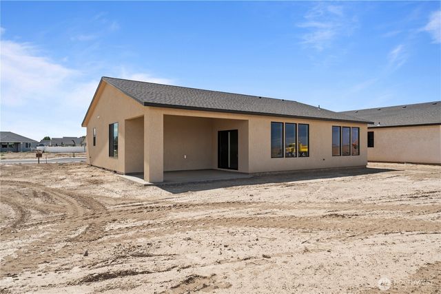 1501 7th Avenue NE, Quincy, WA 98848