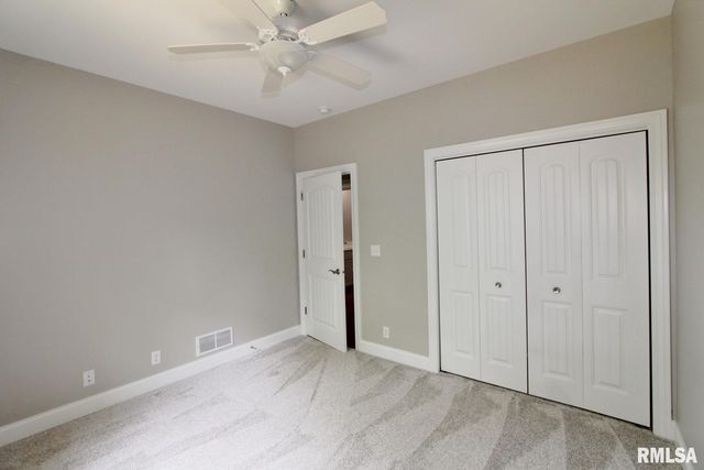 107 SAMUEL Court, Washington, IL 61571