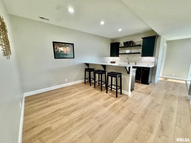 107 SAMUEL Court, Washington, IL 61571