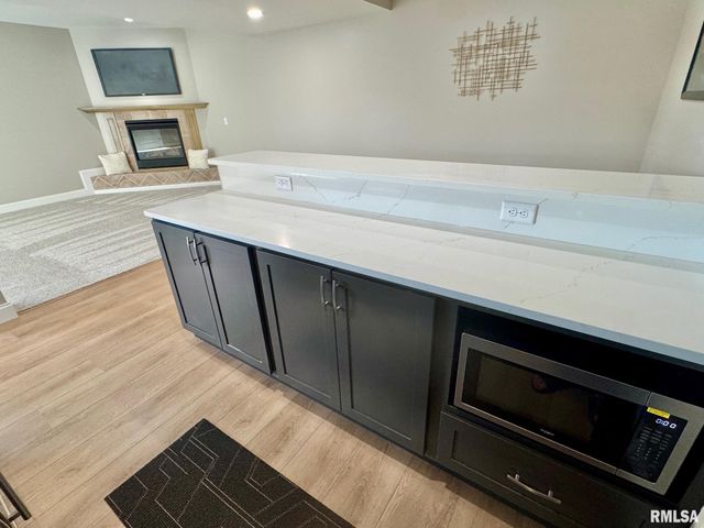 107 SAMUEL Court, Washington, IL 61571