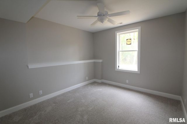 107 SAMUEL Court, Washington, IL 61571