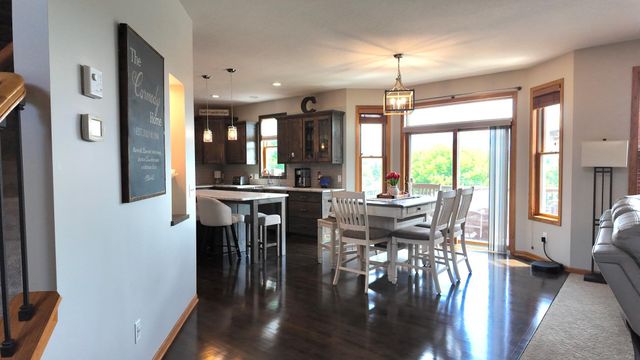 18344 Lake Forest Drive, Lakeville, MN 55044