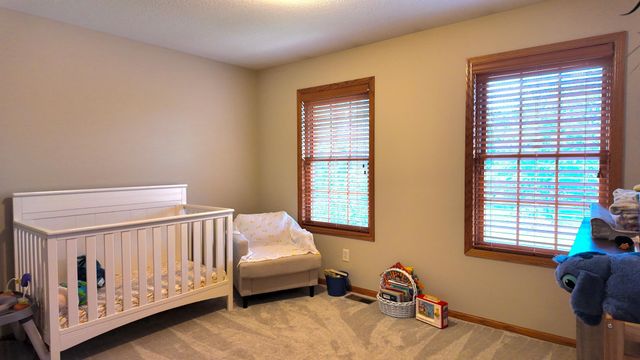 18344 Lake Forest Drive, Lakeville, MN 55044