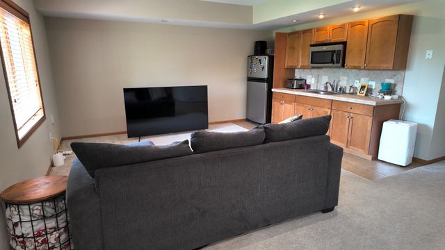 18344 Lake Forest Drive, Lakeville, MN 55044