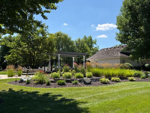 18344 Lake Forest Drive, Lakeville, MN 55044
