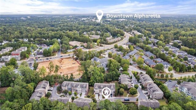 126 Brindle Lane, Alpharetta, GA 30009