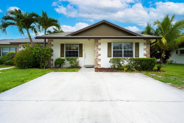135 Doe Trail, Jupiter, FL 33458